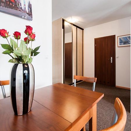 Ferienwohnung Super Apart Banderii 4 Warschau Exterior foto