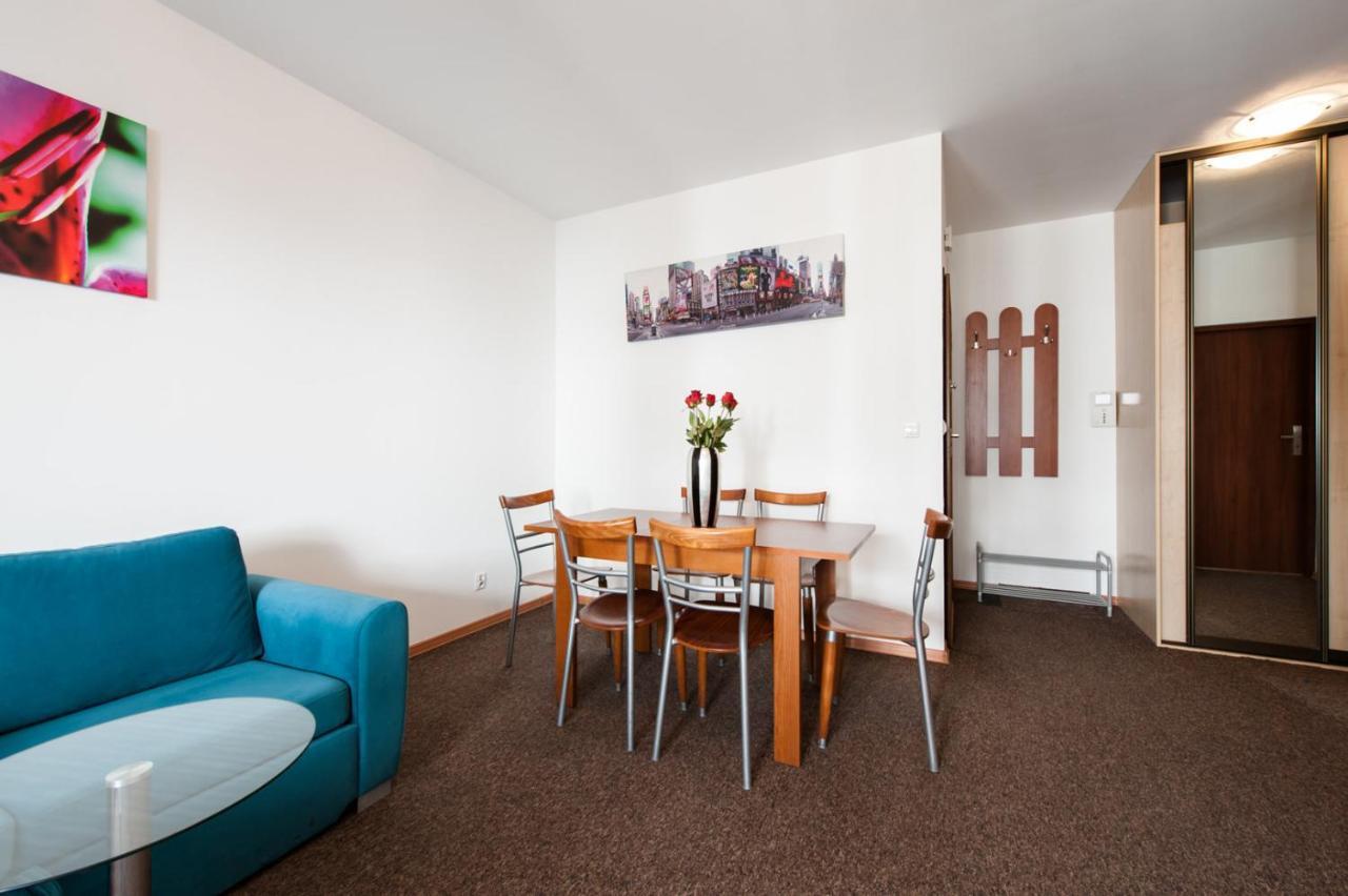 Ferienwohnung Super Apart Banderii 4 Warschau Exterior foto
