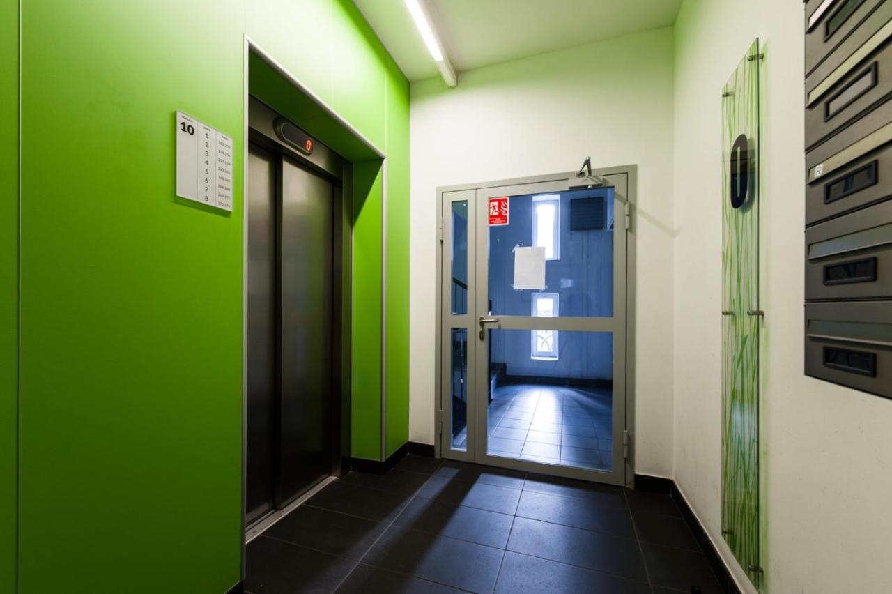 Ferienwohnung Super Apart Banderii 4 Warschau Exterior foto